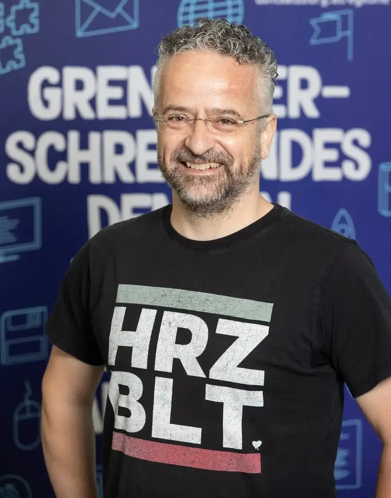 Poträtfoto von Gregor Wimmer von HERZBLUAT, Unternehmensberatung und Marketing